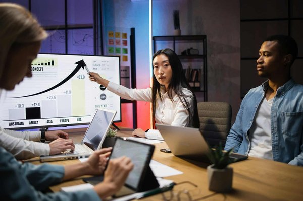 Comment optimiser les processus de décision grâce à l'analyse de données en temps réel?