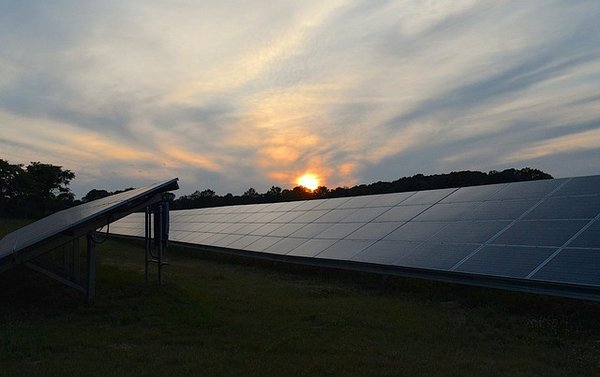 Panneaux photovoltaïques sur zone agricole : boostez vos revenus et valorisez vos terrains